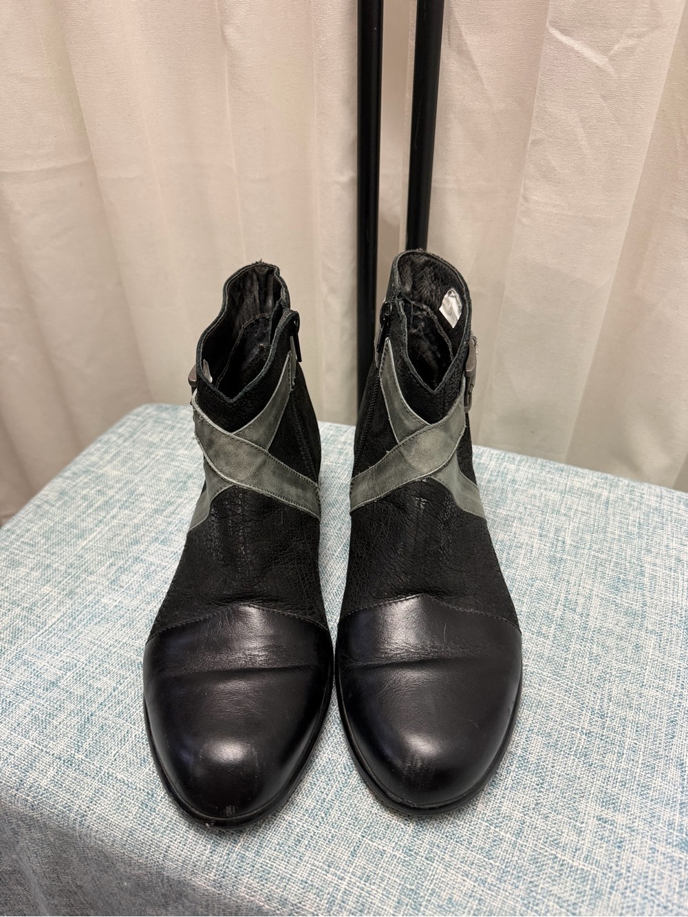 Naot Black Leather & Gray Suede Ankle Boots